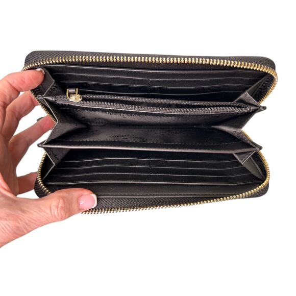 Kate Spade Black Textured Zippered Wallet Gold Logo Hardware 8"x4.5"x1" - Picture 4 of 4